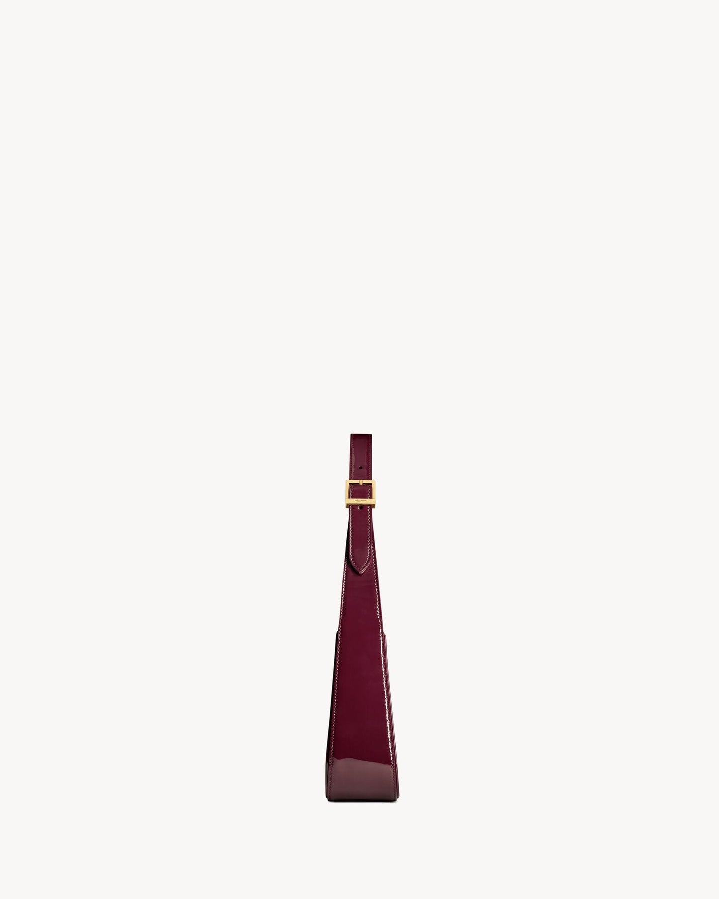 YL -  Le 5 à 7 Patent Leather Hobo – Burgundy Elegance